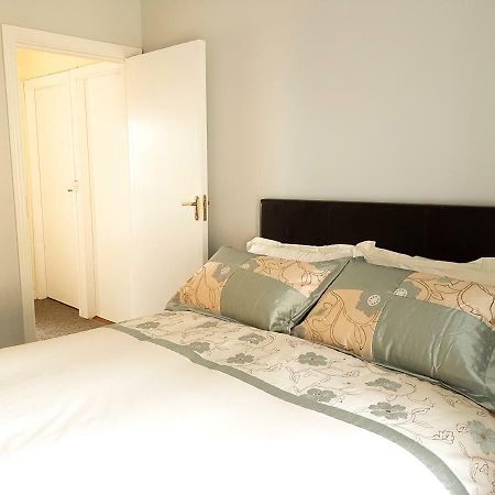 Townhouse In Centre Of Cobh Apartment Exterior foto