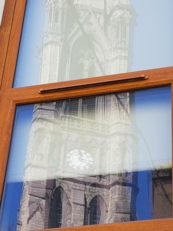 Townhouse In Centre Of Cobh Apartment Exterior foto